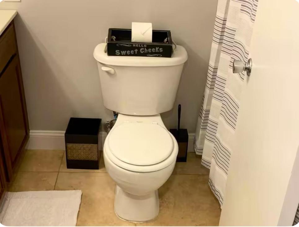 Close To Stadium And Free Parking Apartment